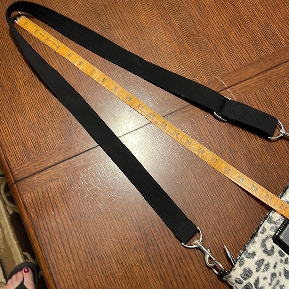 Betseyville Animal Print Sequined Purse - Picture 4 of 12